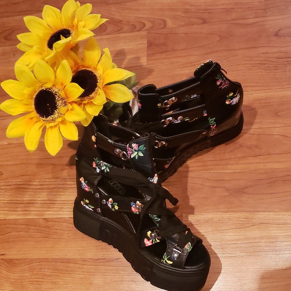 BaiJiB 💕💕SEXY SHOES for women!! Size euro size 39 ,,7 1/2 USA NEW... - Picture 2 of 14